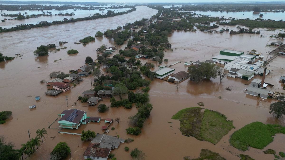 Cyklóna v Brazílii připravila o život nejméně 22 lidí